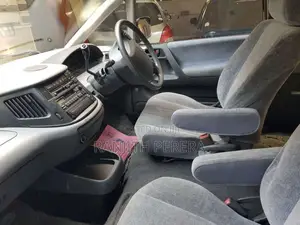 Toyota Estima 2008 Van (Used)