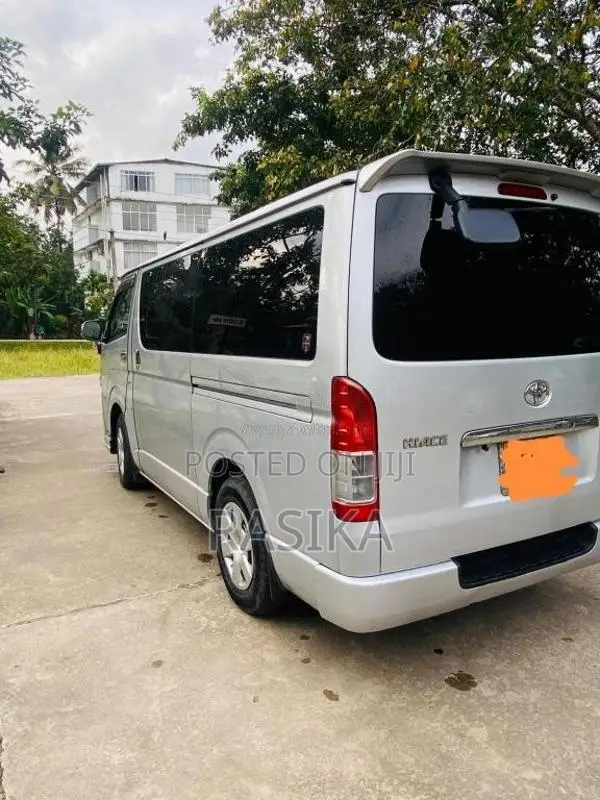 Toyota KDH GL 2015 Van Unregistered (Recondition)