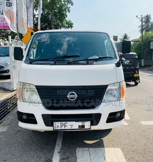 Nissan Caravan E25 2009 Van (Used)
