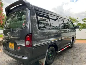 Honda Honda 2011 Van (Used)