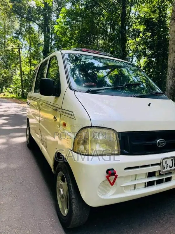 Daihatsu Hijet 2005 Van (Used)