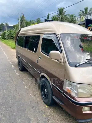 Toyota HIACE 1997 Van (Used)