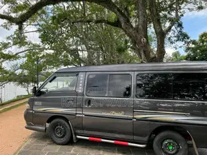 Honda Honda 2011 Van (Used)