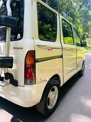 Daihatsu Hijet 2005 Van (Used)