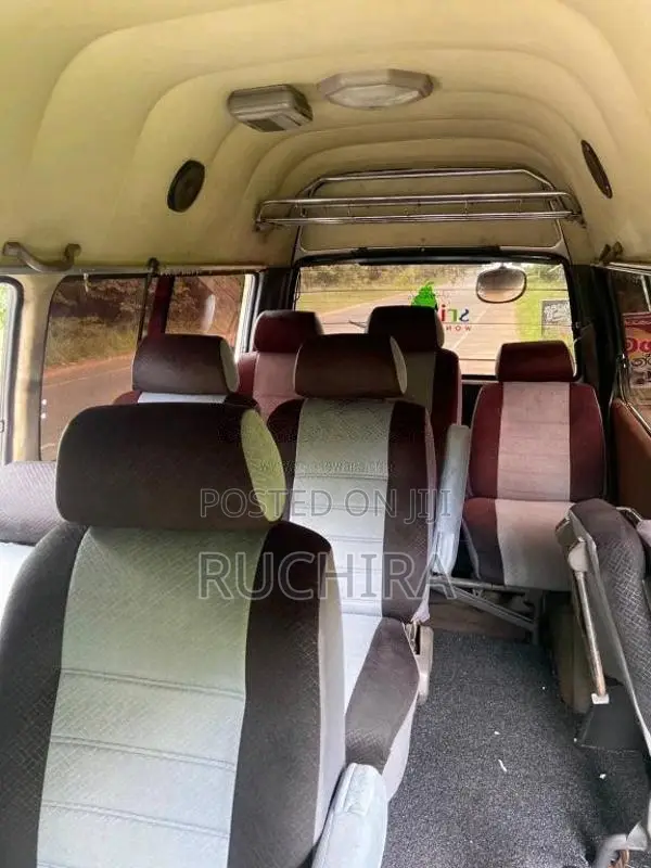 Toyota HIACE 1997 Van (Used)