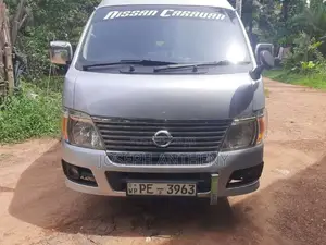 Nissan Caravan 2004 Van (Used)