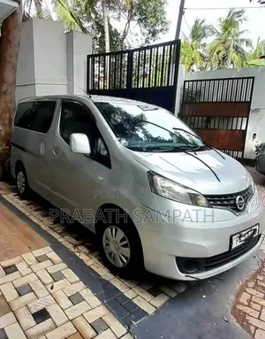 Nissan NV200 2020 Van (Used)