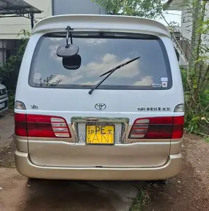 Toyota Granvia 2007 Van (Used)