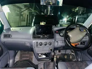 Toyota Noah 2018 Van (Used)