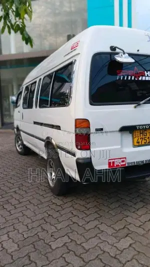 Toyota Lh123 1998 Van (Used)