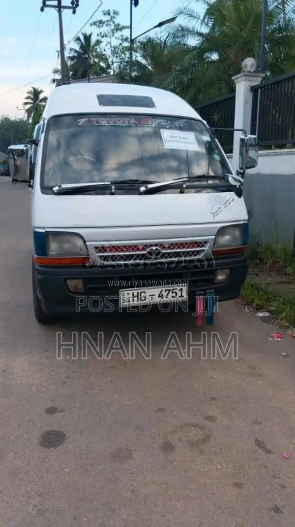Toyota Lh123 1998 Van (Used)