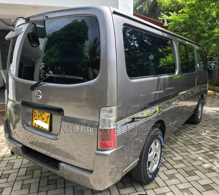 Nissan CARAVAN 2007 Van (Used)