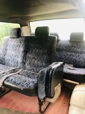 Toyota CR26 1988 Van (Used)