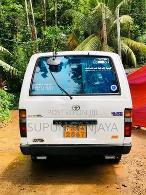 Toyota LH 56 Shell 1989 Van (Used)