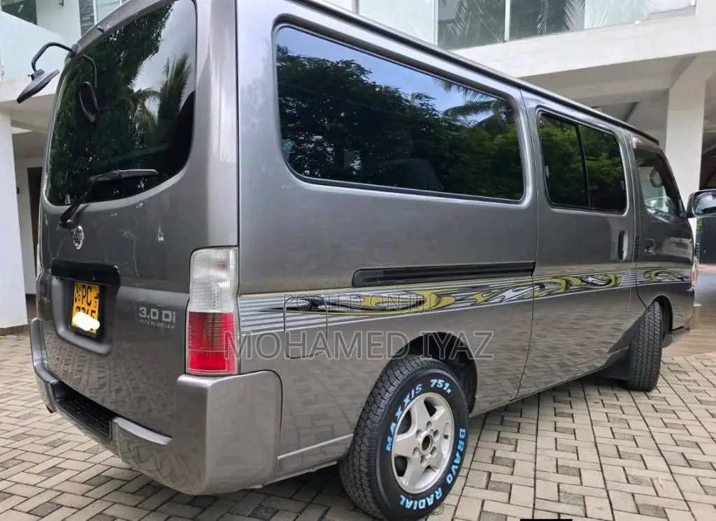 Nissan CARAVAN 2007 Van (Used)