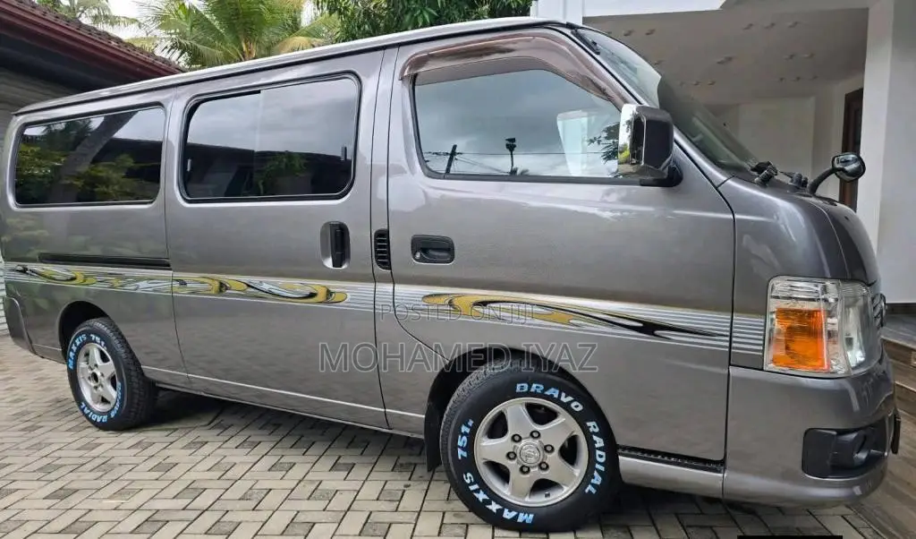 Nissan CARAVAN 2007 Van (Used)