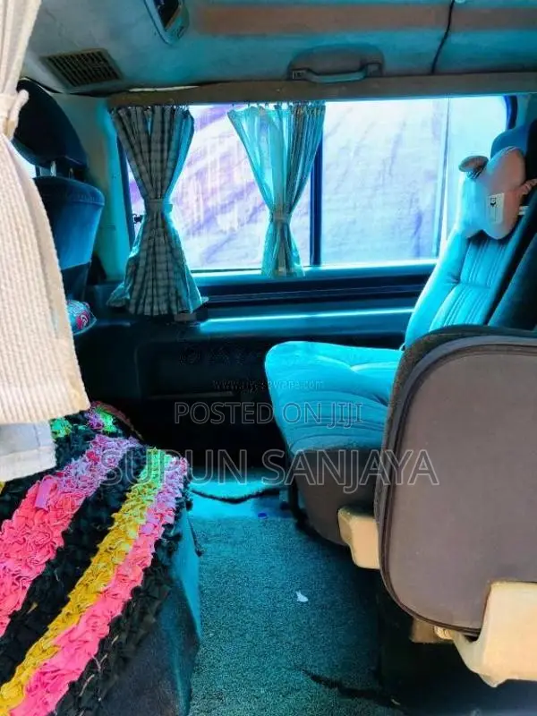 Toyota LH 56 Shell 1989 Van (Used)