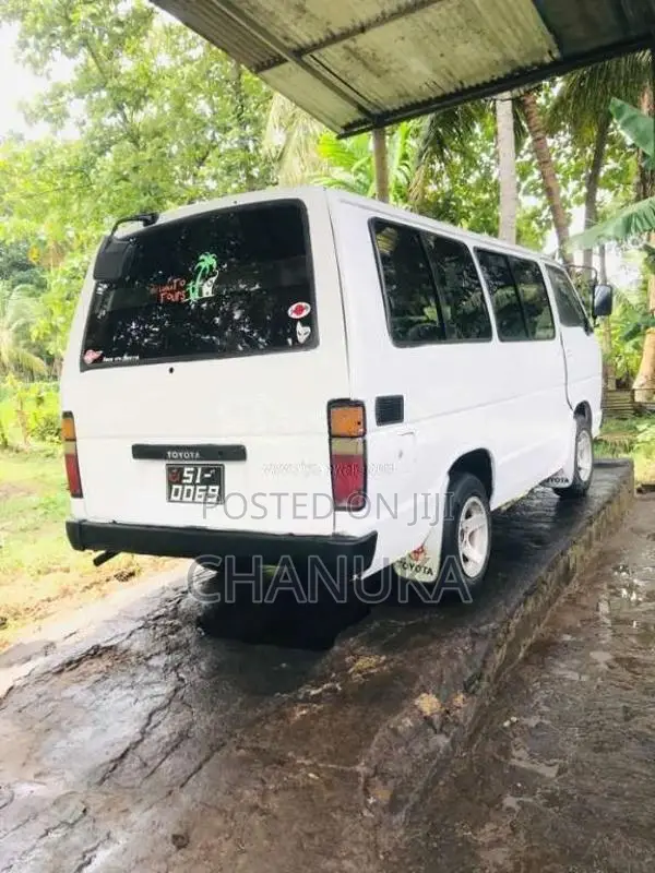 Toyota Shell LH 50 1989 Van (Used)