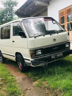 Toyota Shell 1987 Van (Used)