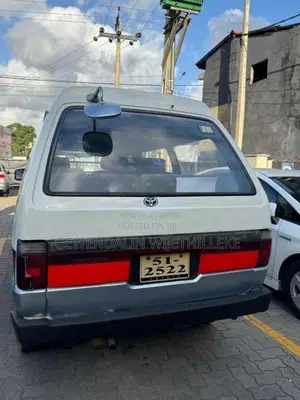 Toyota TownAce 1986 Van (Used)