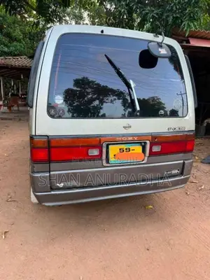 Nissan Caravan Long Model 1993 Van (Used)