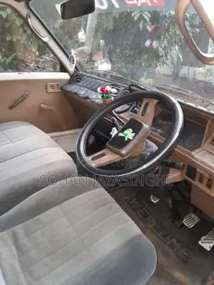 Toyota LiteAce 1985 Van (Used)