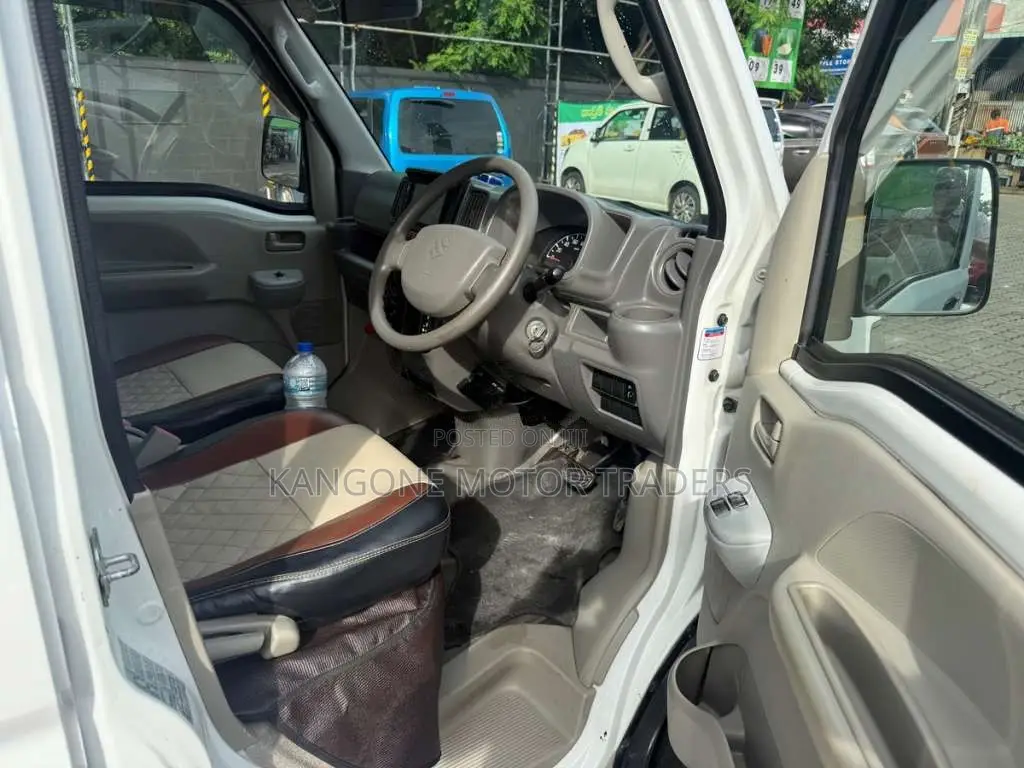 Suzuki Every 2017 Van (Used)