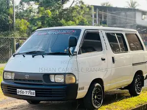 Toyota CR27 1994 Van (Used)