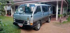 Toyota Shell 1988 Van (Used)