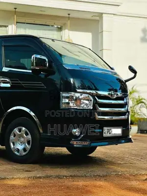 Toyota KDH 200 Super GL 2011 Van (Used)