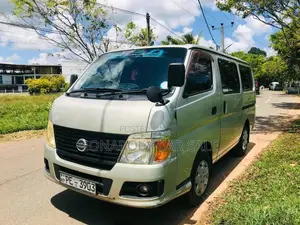 Nissan Caravan E25 2013 Van (Used)