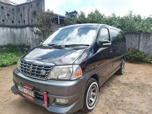 Toyota Granvia 2007 Van (Used)
