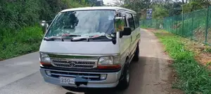 Toyota Dolphin 1991 Van (Used)