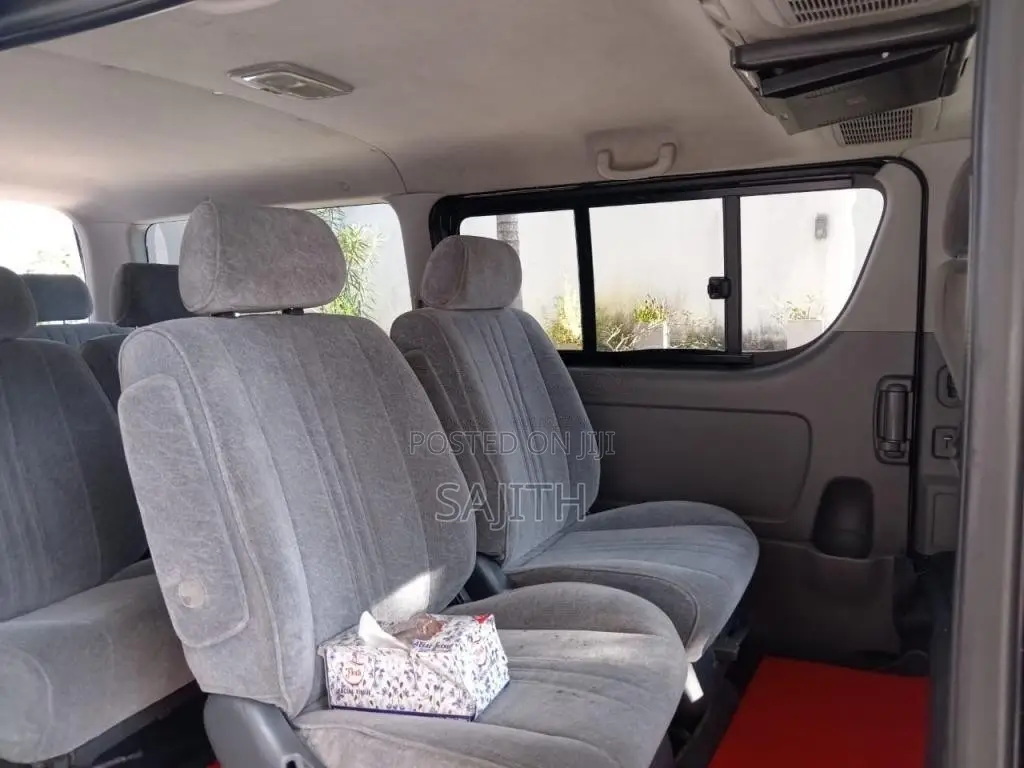 Toyota KDH 2008 Van (Used)