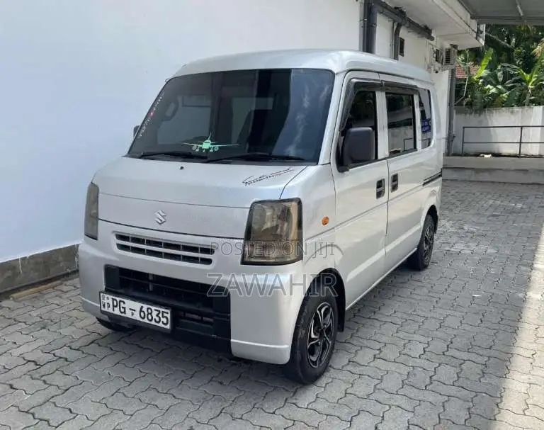 Mazda Scrum 2012 Van (Used)