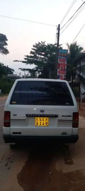 Toyota TownAce 1988 Van (Used)