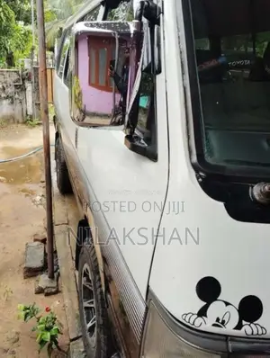 Toyota HIACE 1989 Van (Used)