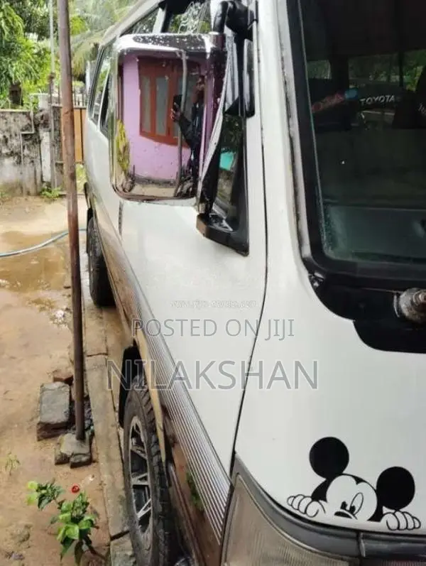 Toyota HIACE 1989 Van (Used)