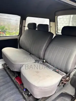 Toyota CR27 1991 Van (Used)