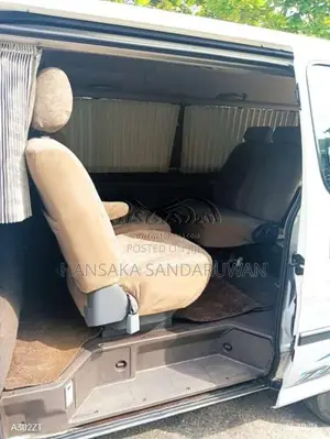Toyota HIACE LH102 1992 Van (Used)