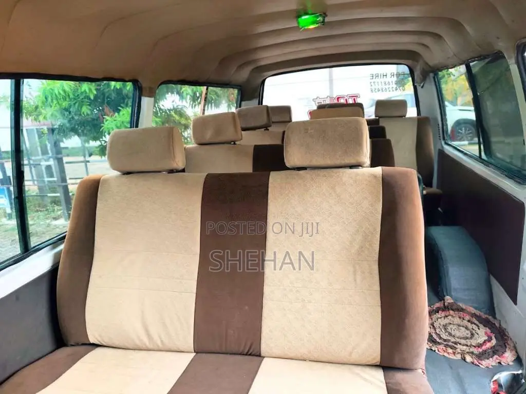 Toyota Shell 1987 Van (Used)