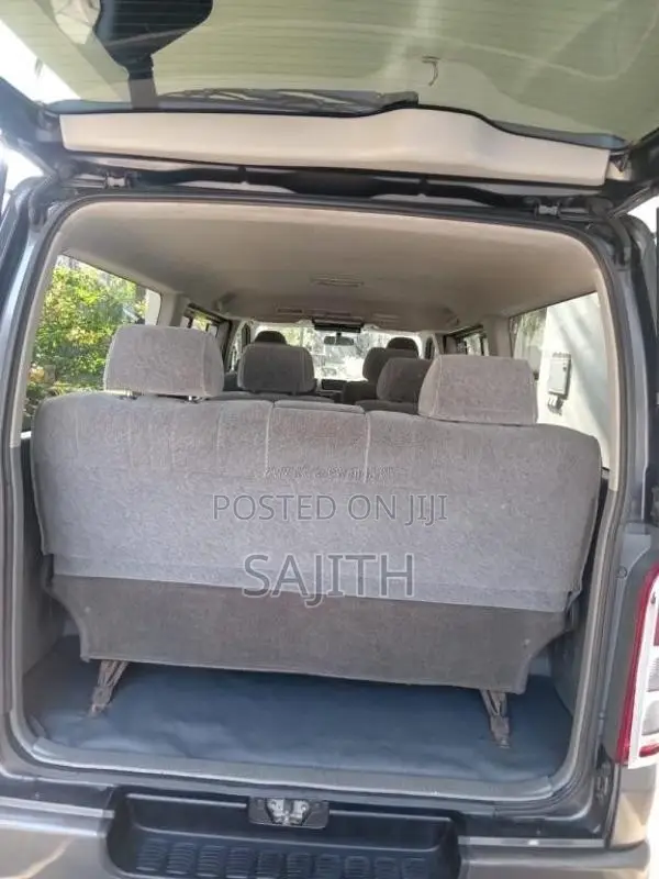 Toyota KDH 2008 Van (Used)