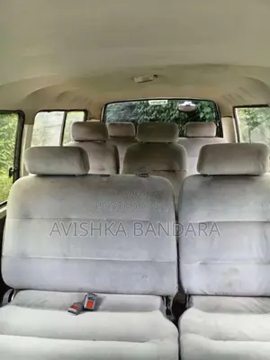 Toyota HIACE 1988 Van (Used)