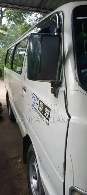 Toyota LH30 1982 Van (Used)