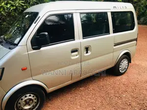Micro Junior 2015 Van (Used)