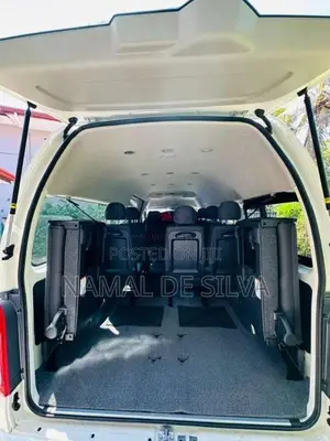 Toyota KDH 2025 Van (Used)