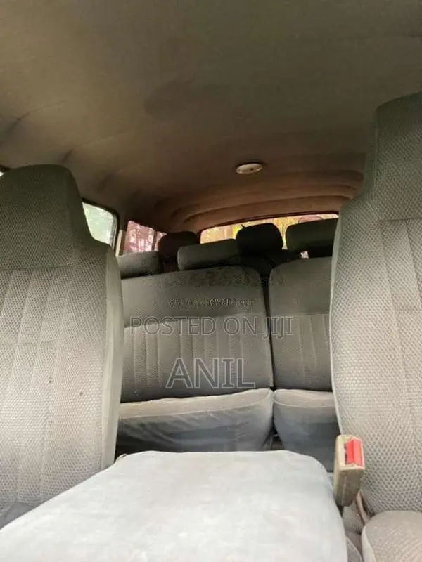 Toyota Shell 1988 Van (Used)