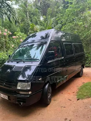 Tata Winger 2011 Van (Used)