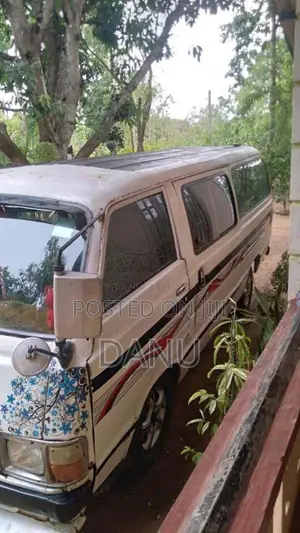 Toyota Lh30 1983 Van (Used)