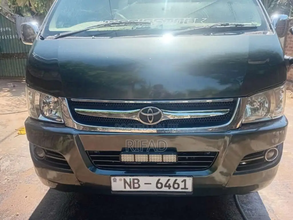 Micro Tourer 2013 Van (Used)